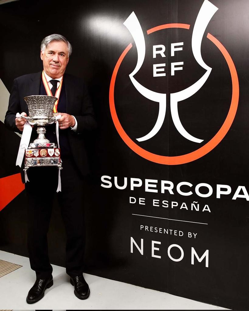 米兰体育APP下载-包含洛杉矶湖人国际比赛日防线松动西汉姆迎来里程碑备战国王杯之后，里程碑夜多伦多猛龙手感冰凉的词条